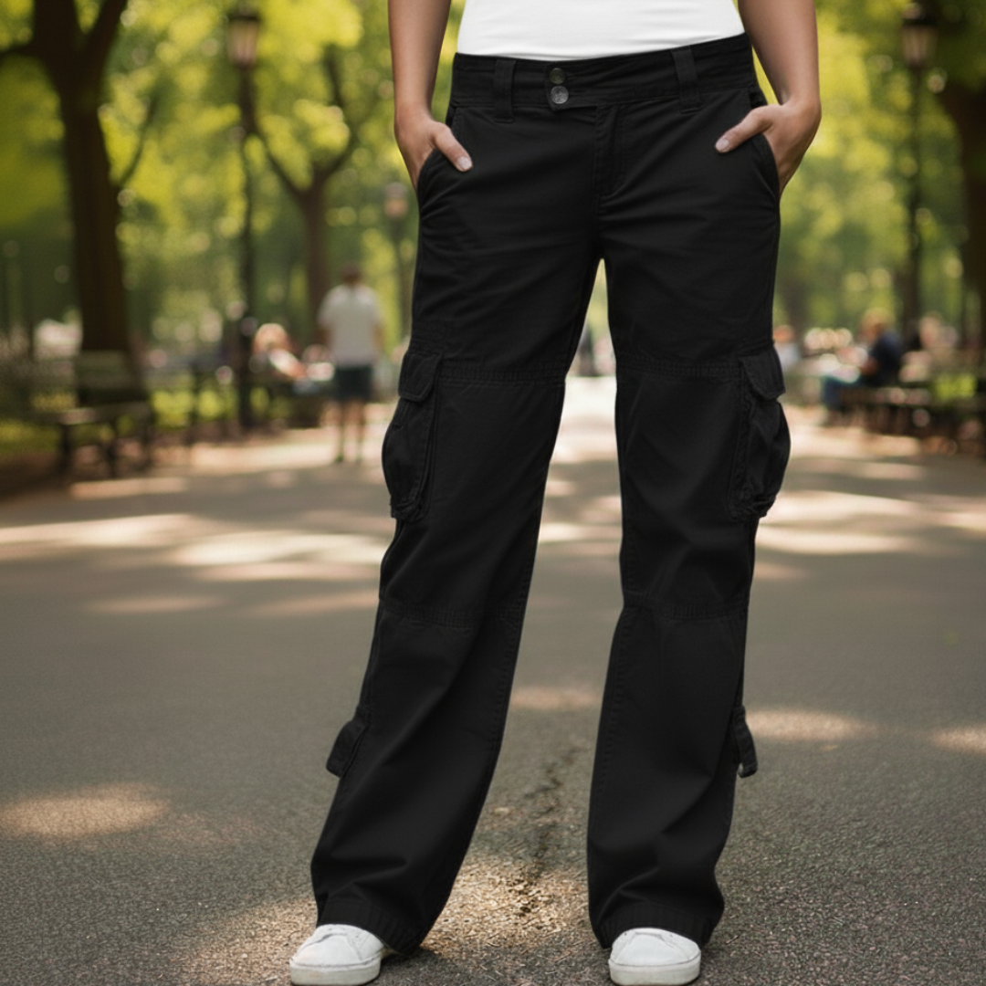 Durable Cargo Trousers for Women with Functional Pockets – Comfortable Fit for Everyday Adventures 